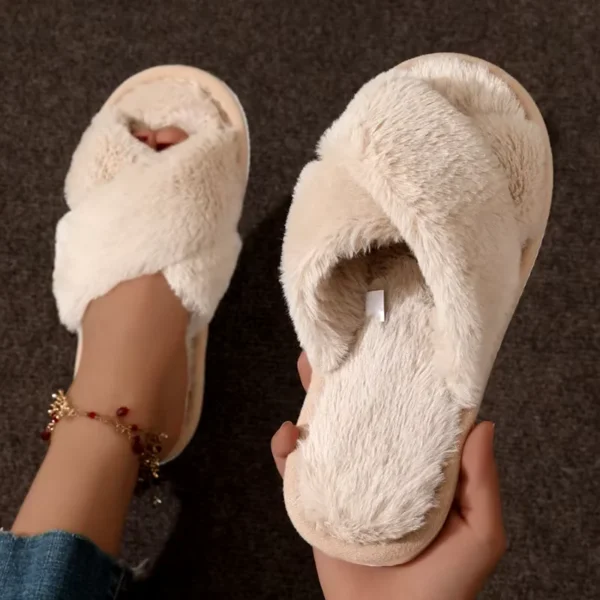 Fashion Cross Strap Cozy Fur Slippers Women Indoor Light Warm Plush Home Slippers Woman Faux Fur Flat Heel Couple Slides plus Size 43